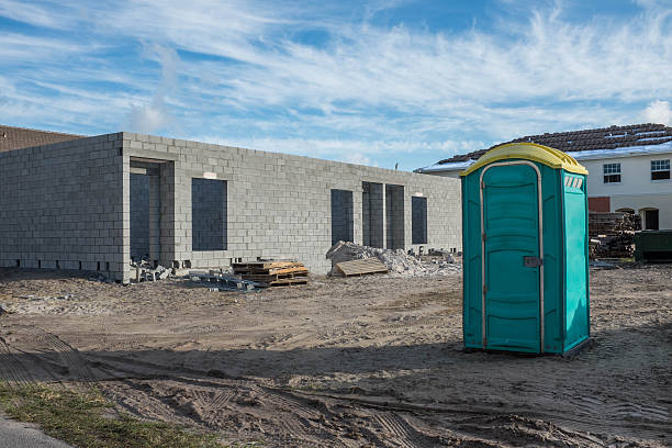 Best Portable restroom trailer rental  in Wellington, FL